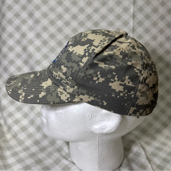 Columbus Blue Jackets Digital Camo Elk & Elk Adjustable Hat Cap Men NHL Hockey - Picture 4 of 6